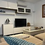 Apartment Reyes La Carihuela