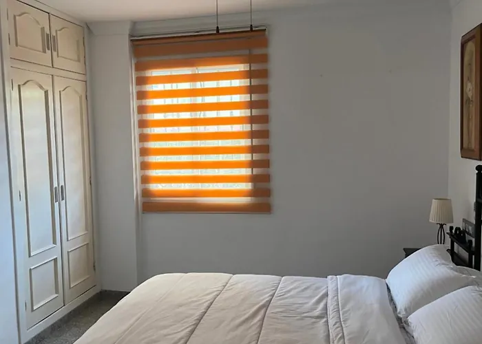 Reyes La Carihuela Appartamento *