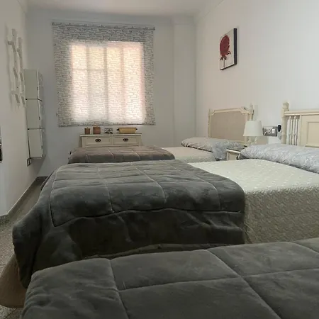 Reyes La Carihuela Apartmán